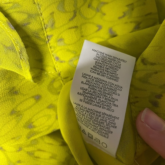 Cabi ruffle front chartreuse yellow green career wear tank small reign blouse - Picture 5 of 9